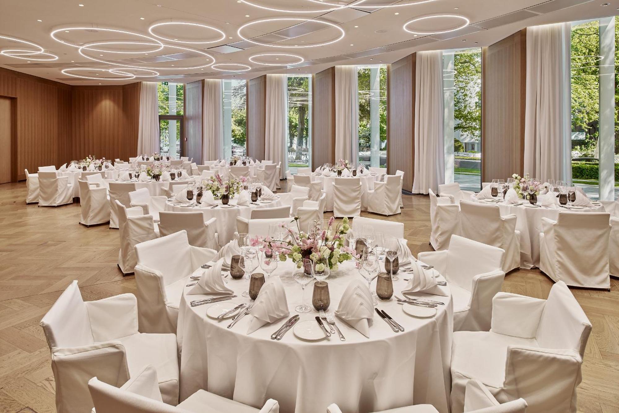 The Fontenay Гамбург Екстер'єр фото The ballroom
